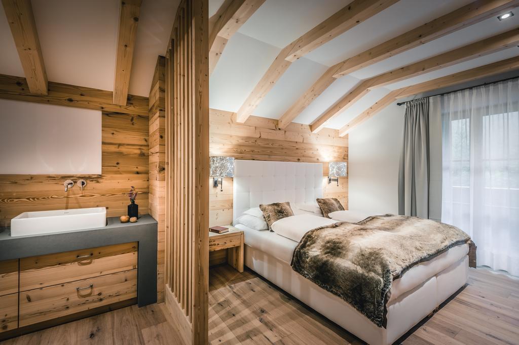Liondes Chalets St. Vigil Exterior foto
