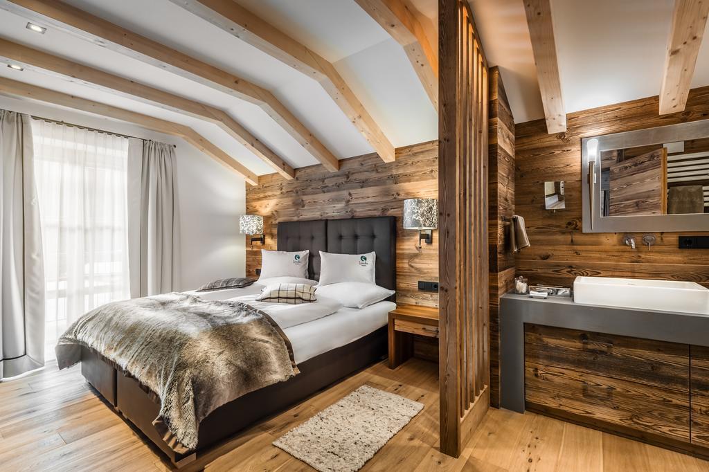 Liondes Chalets St. Vigil Exterior foto